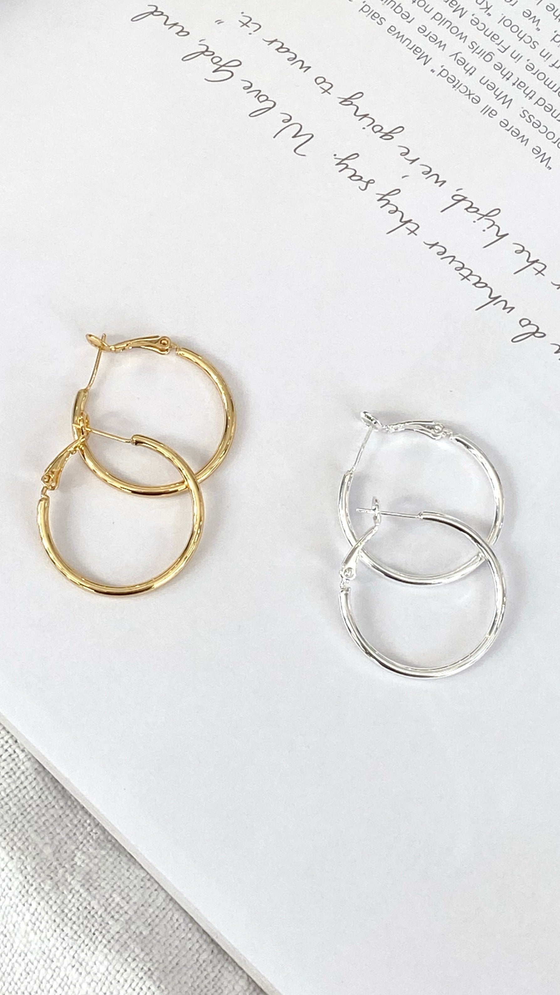 Leni Hoops - Silver