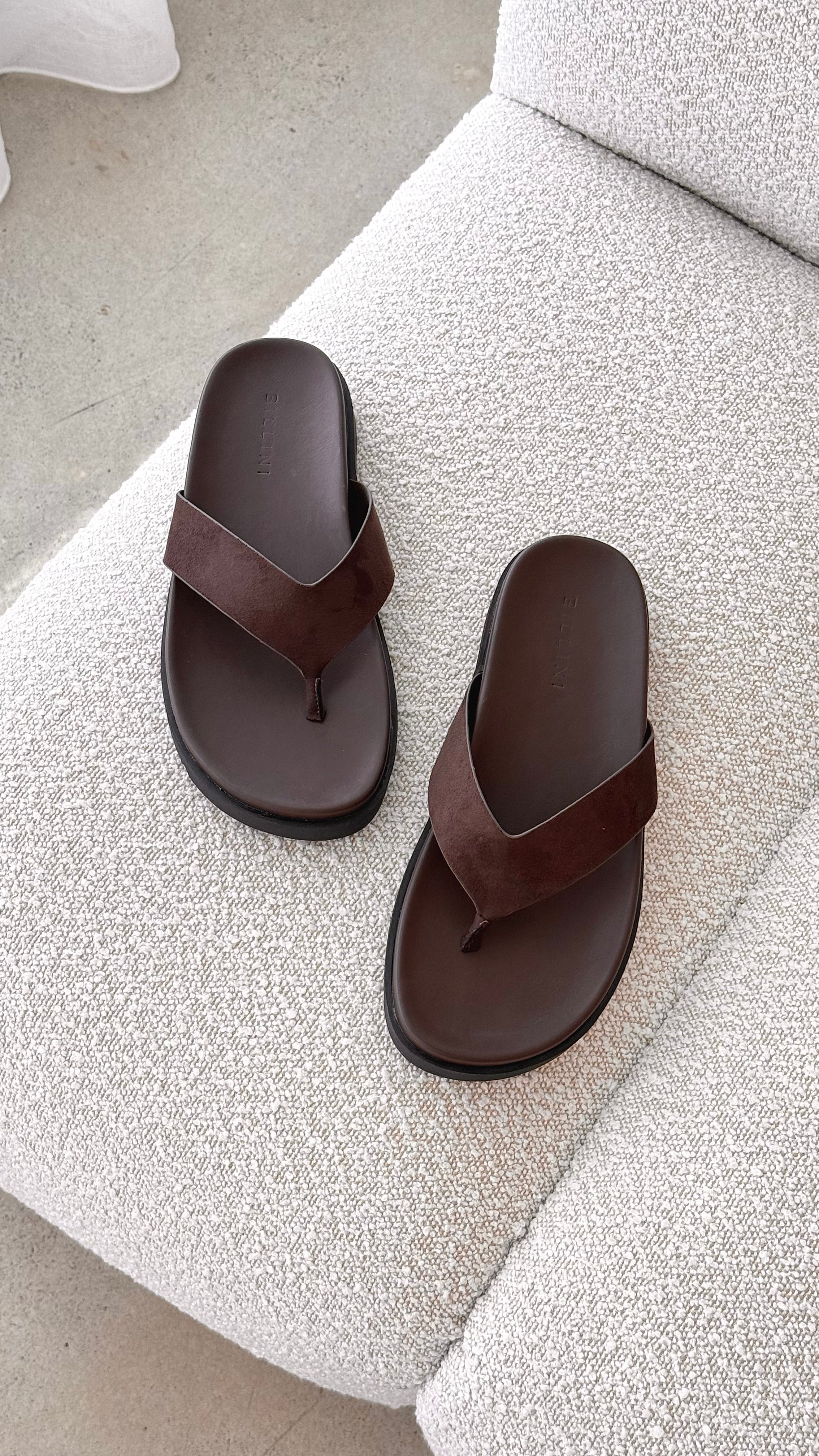 Aila Thong - Dark Cacao Suede
