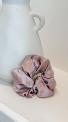 Vasiliy Silky Scrunchie - Pink