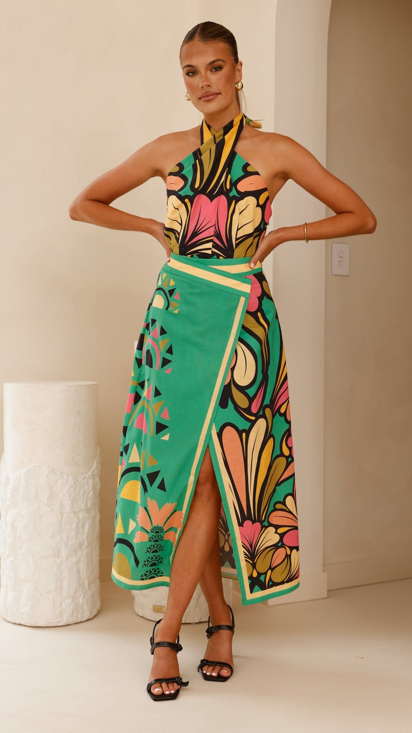 Portugal Twist Halter Top - Apple