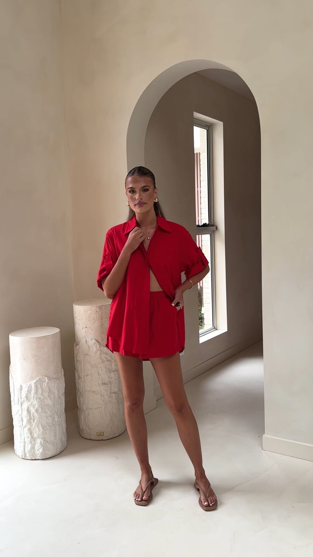 Alma Shorts - Red