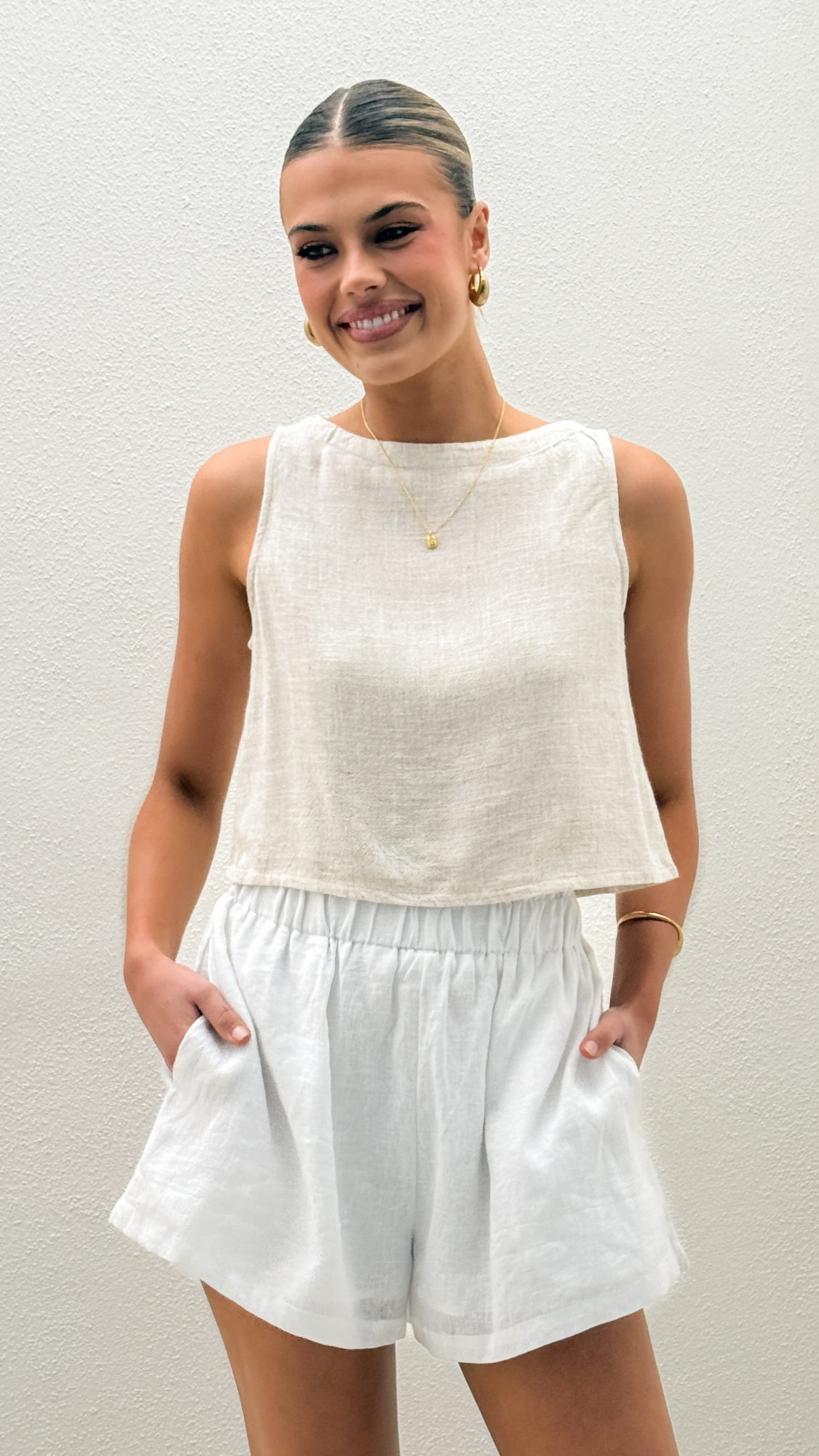 Leila Shorts - White