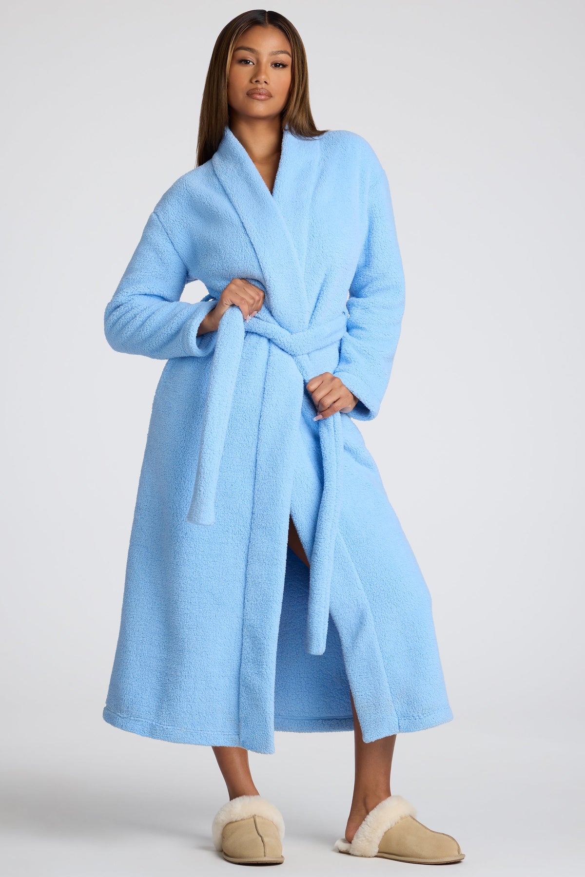 Loungewear-Tie Front Fleece Robe in Baby Blue
