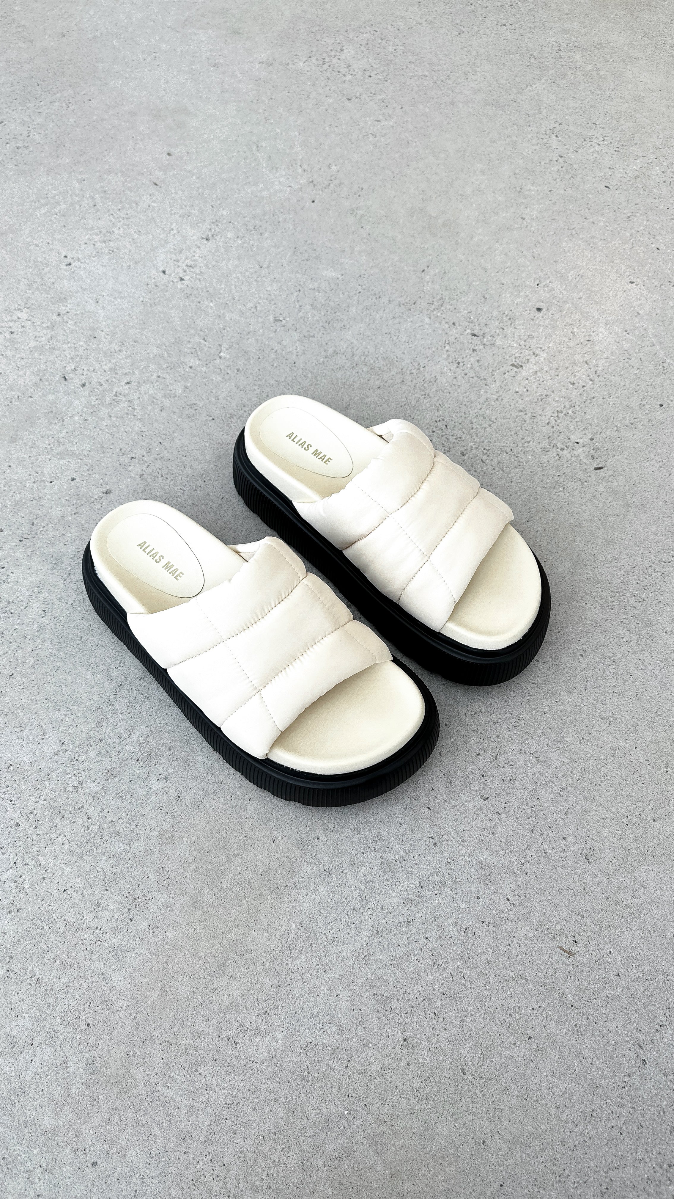Vivian Slide - Cream