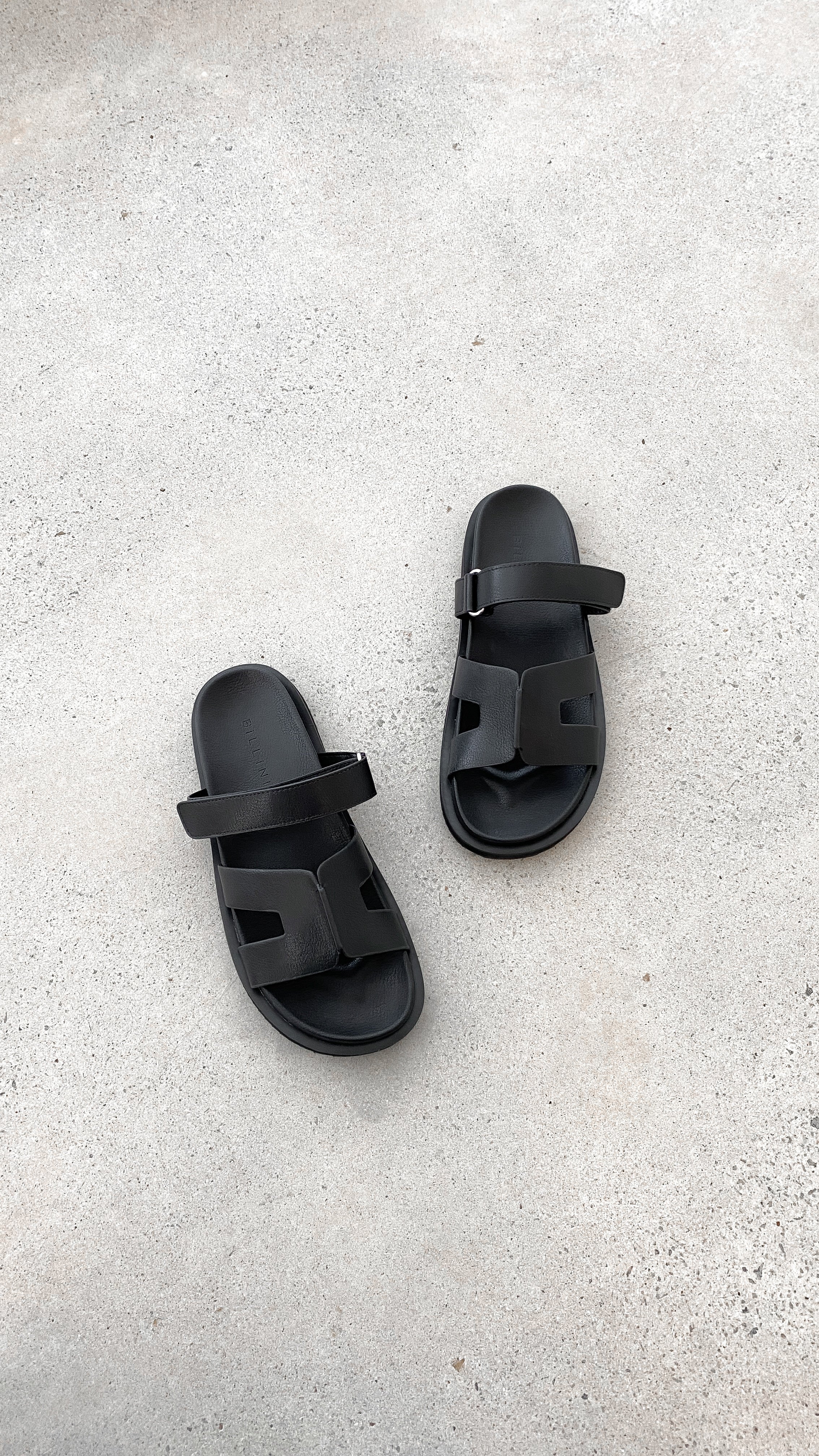 Theon Slides - Black