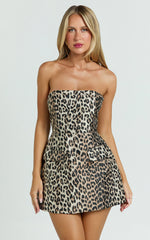 Sandy Mini Dress - Strapless Fitted Dress in Leopard Print