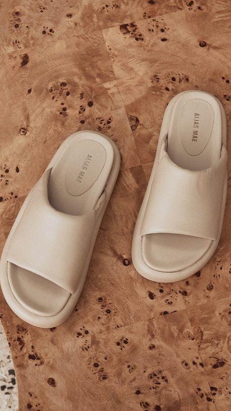 Thea Slide - Bone Leather