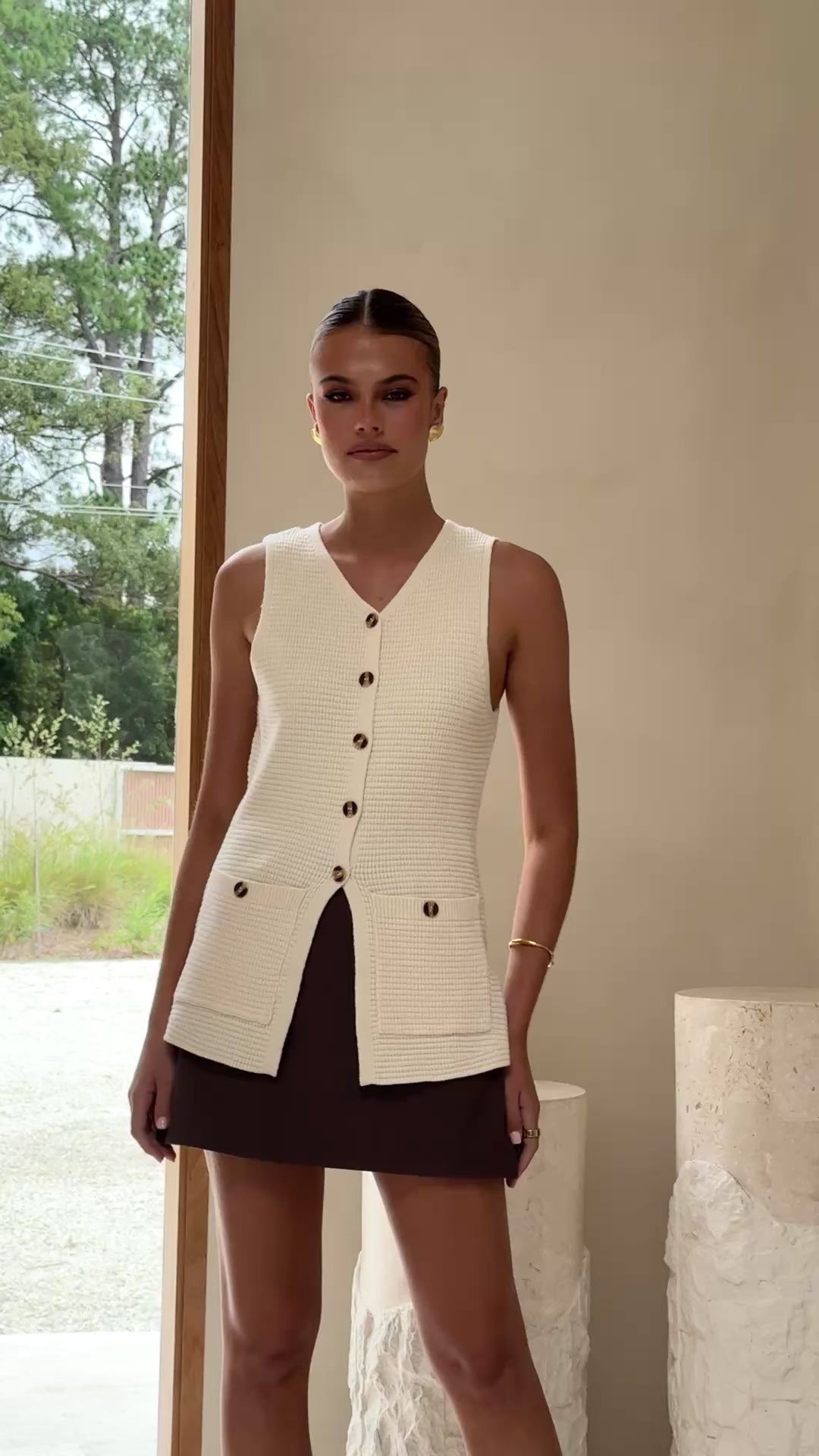 Inari Knit Button Up Vest - Cream