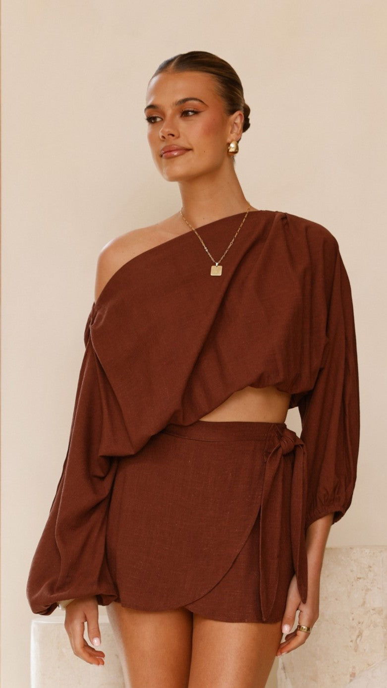 Katara Off Shoulder Top - Chocolate