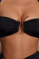 Maeva-Long Sleeve Ruched Crop Top in Black