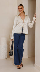 Darielle Tie Front Long Sleeve Top - Champagne