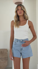 Abrand Venice Short - Kendall