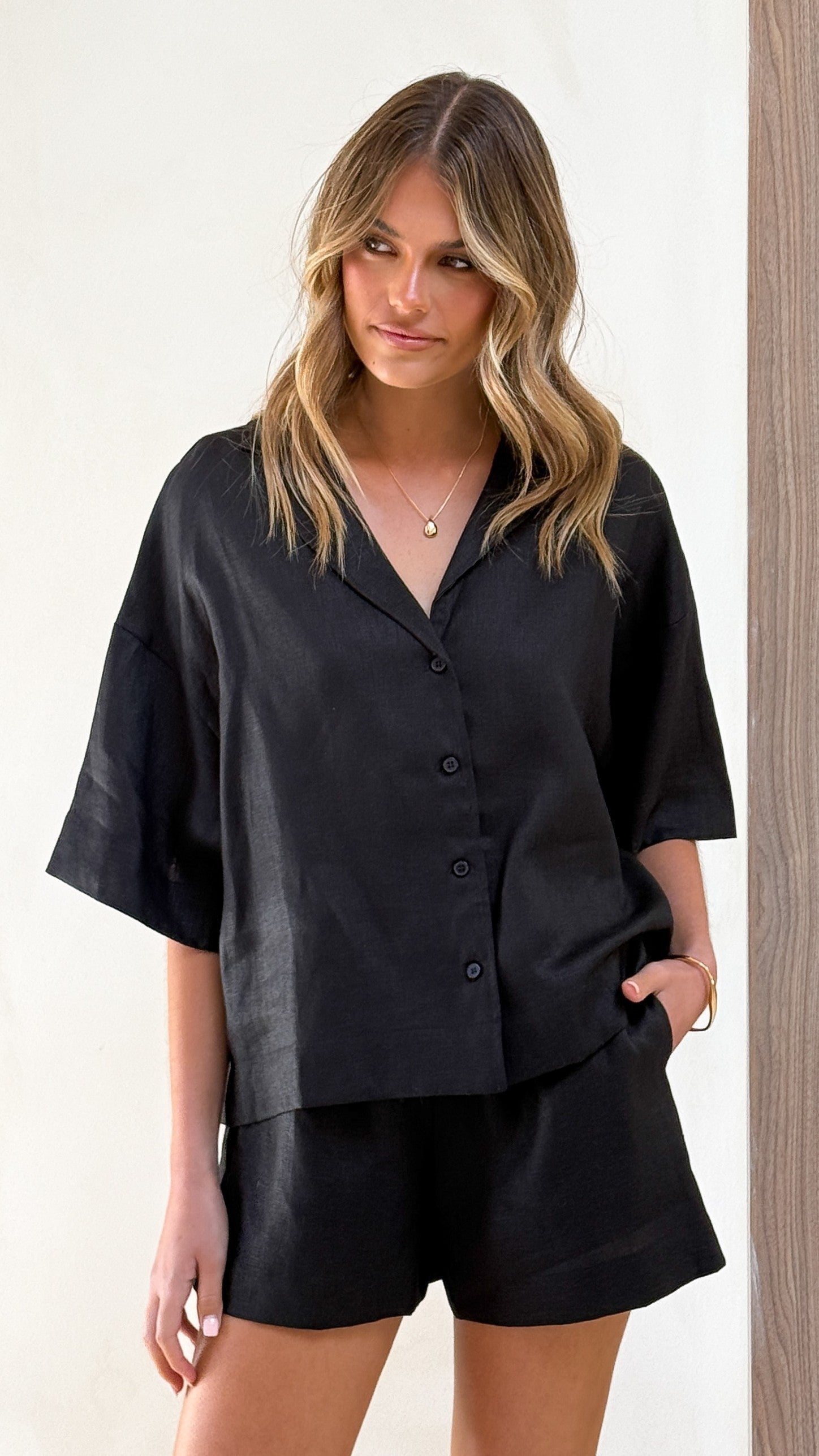 Luna Shorts - Black