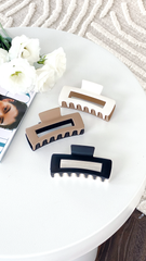 Lily Two Tone Rectangle Clip - Black/White