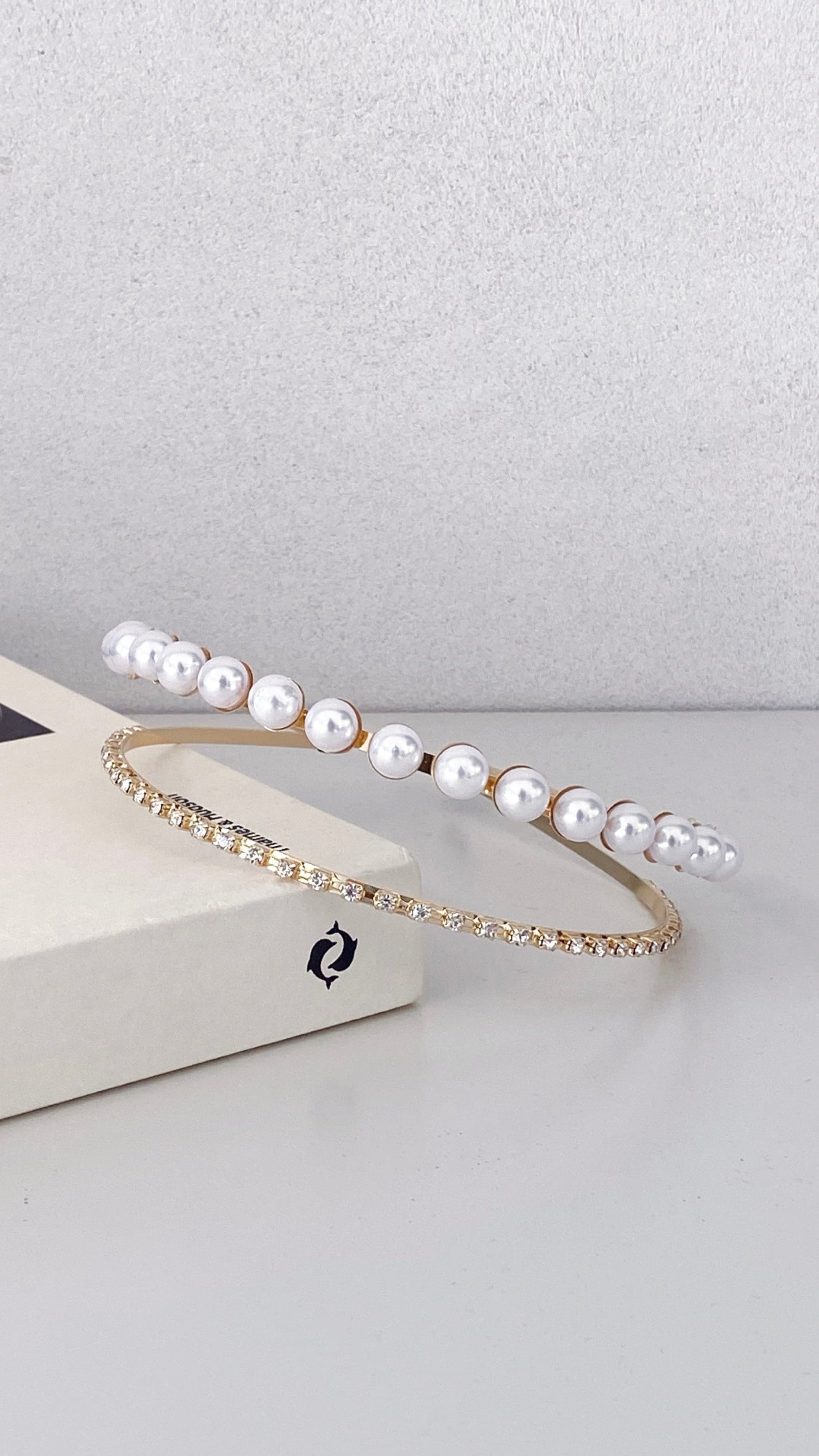 Sinclair Headpiece - Gold/Pearl
