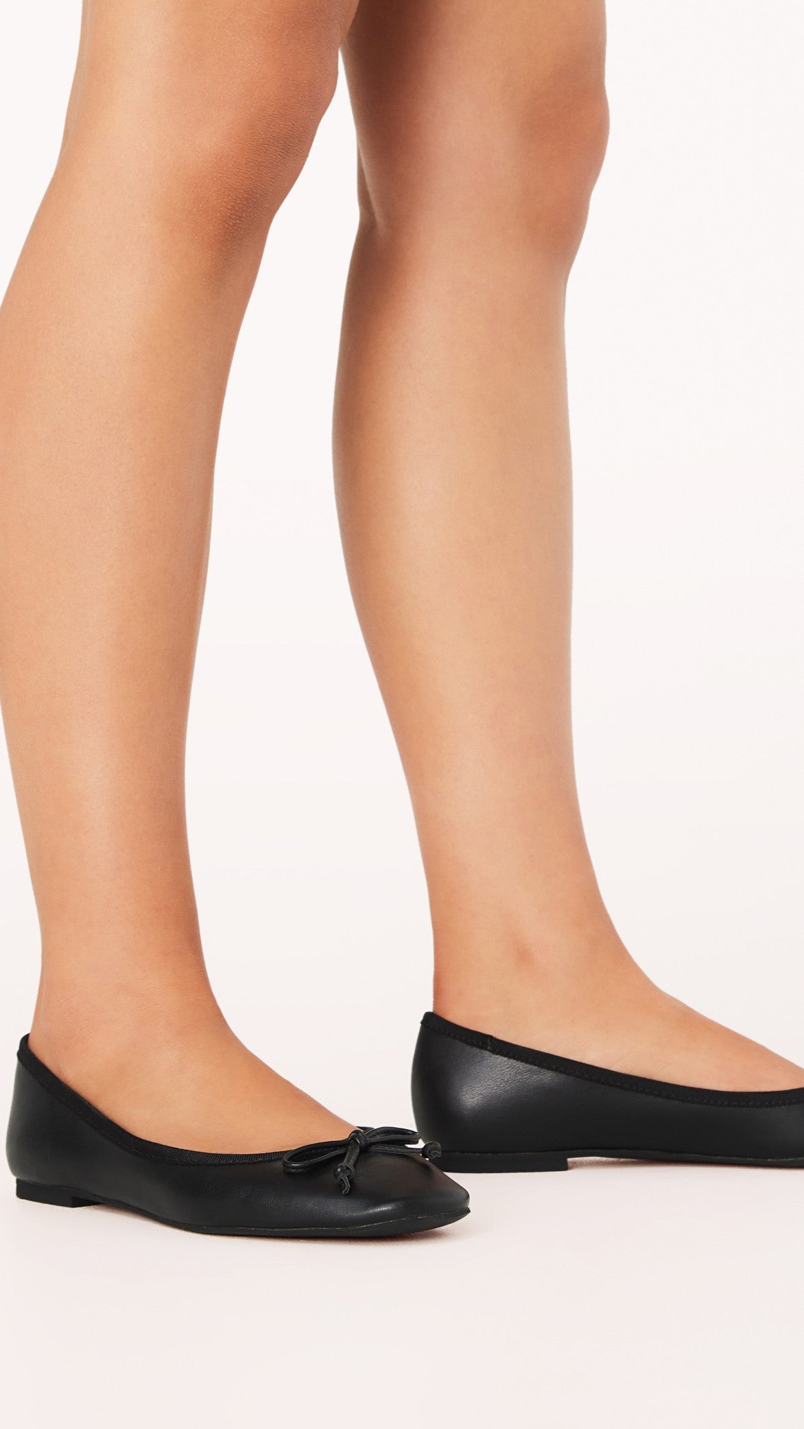 Isaiah Ballet Flats - Black