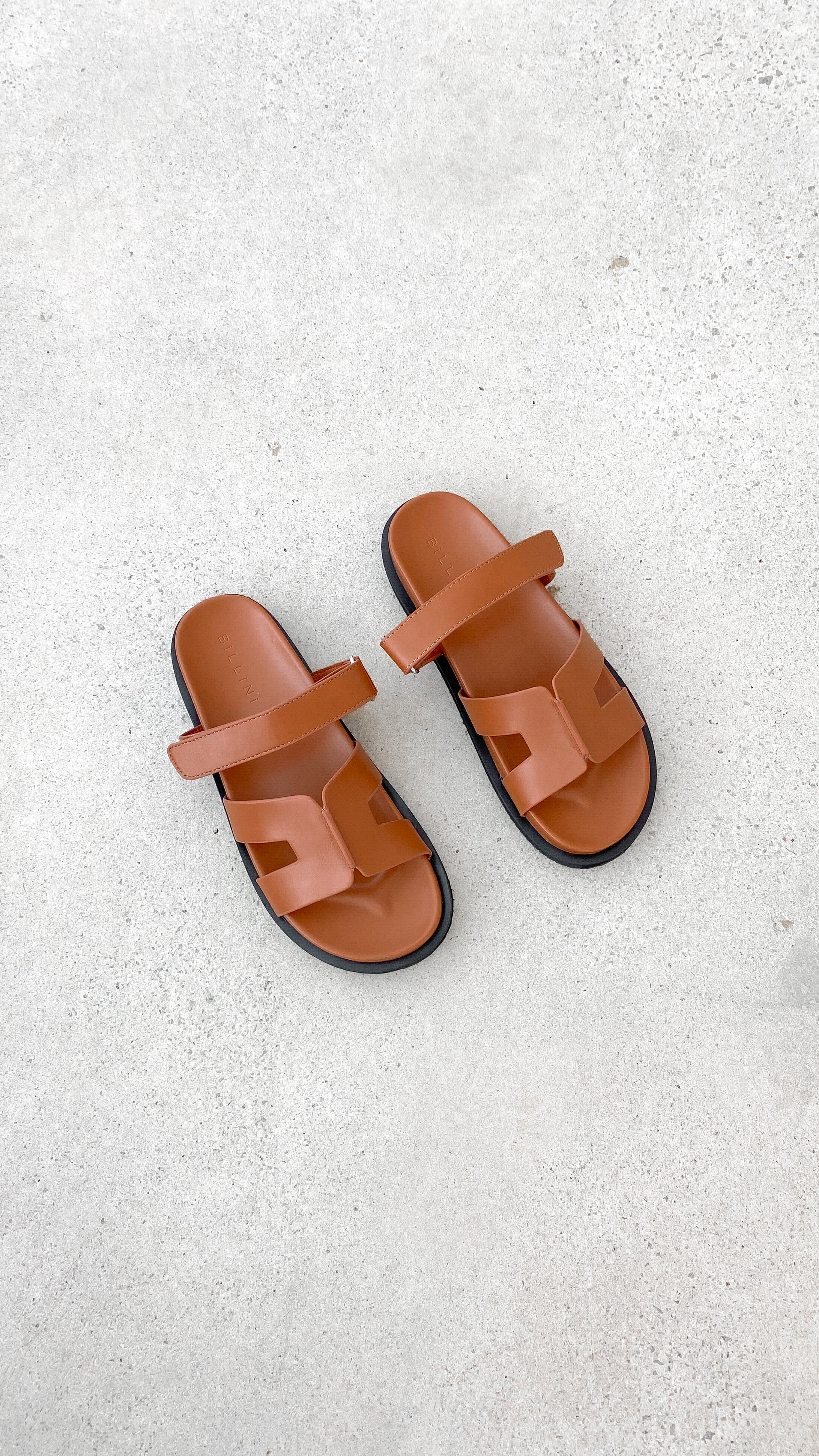 Theon Slides - Tan