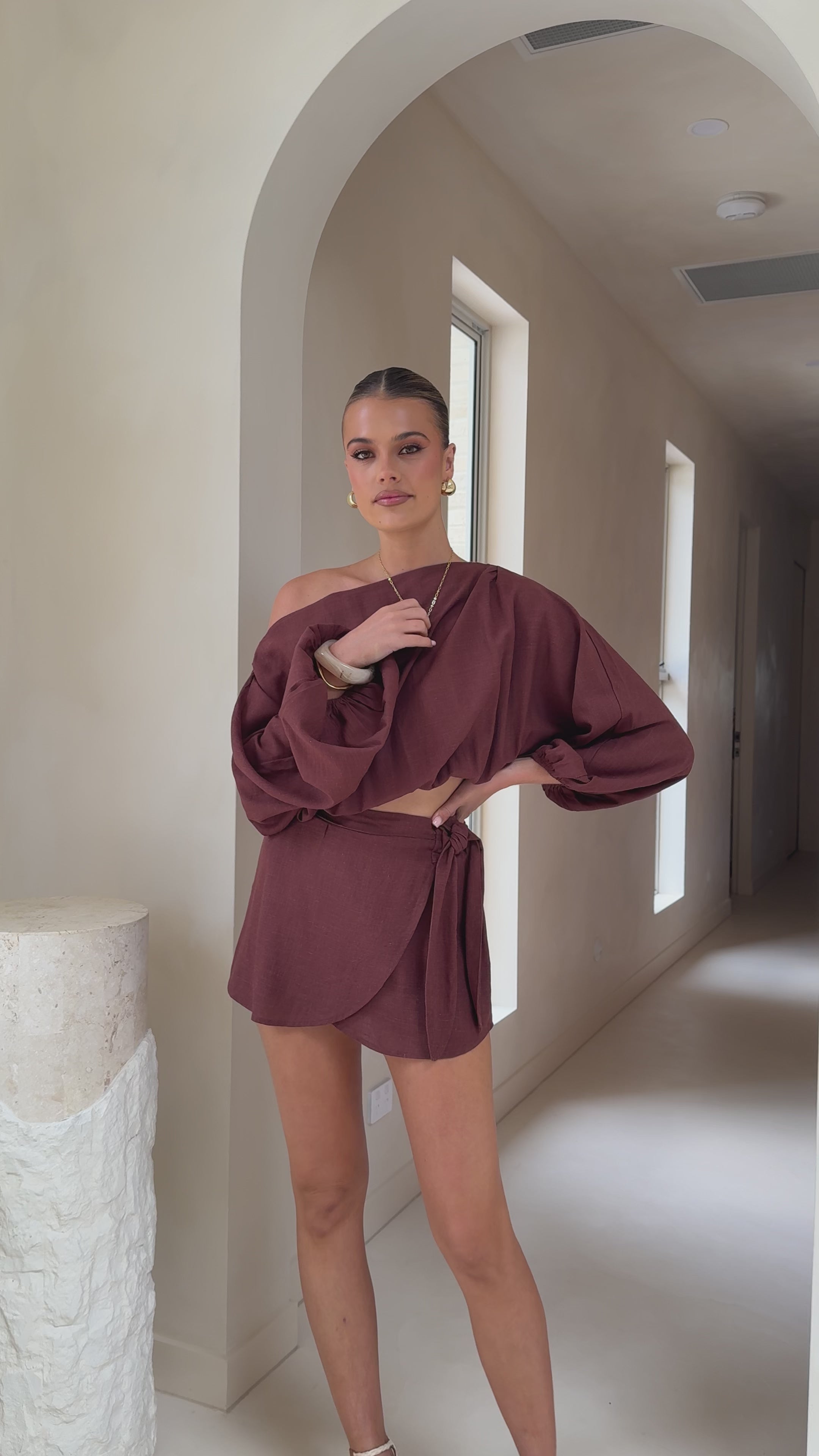 Katara Off Shoulder Top - Chocolate