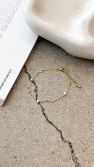 Nina Bracelet - Gold / Pearl
