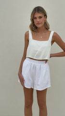 Alta Vista Linen Shorts - White