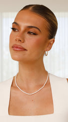 Yenifer Necklace - Gold / Pearl