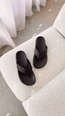 Aila Thong - Black