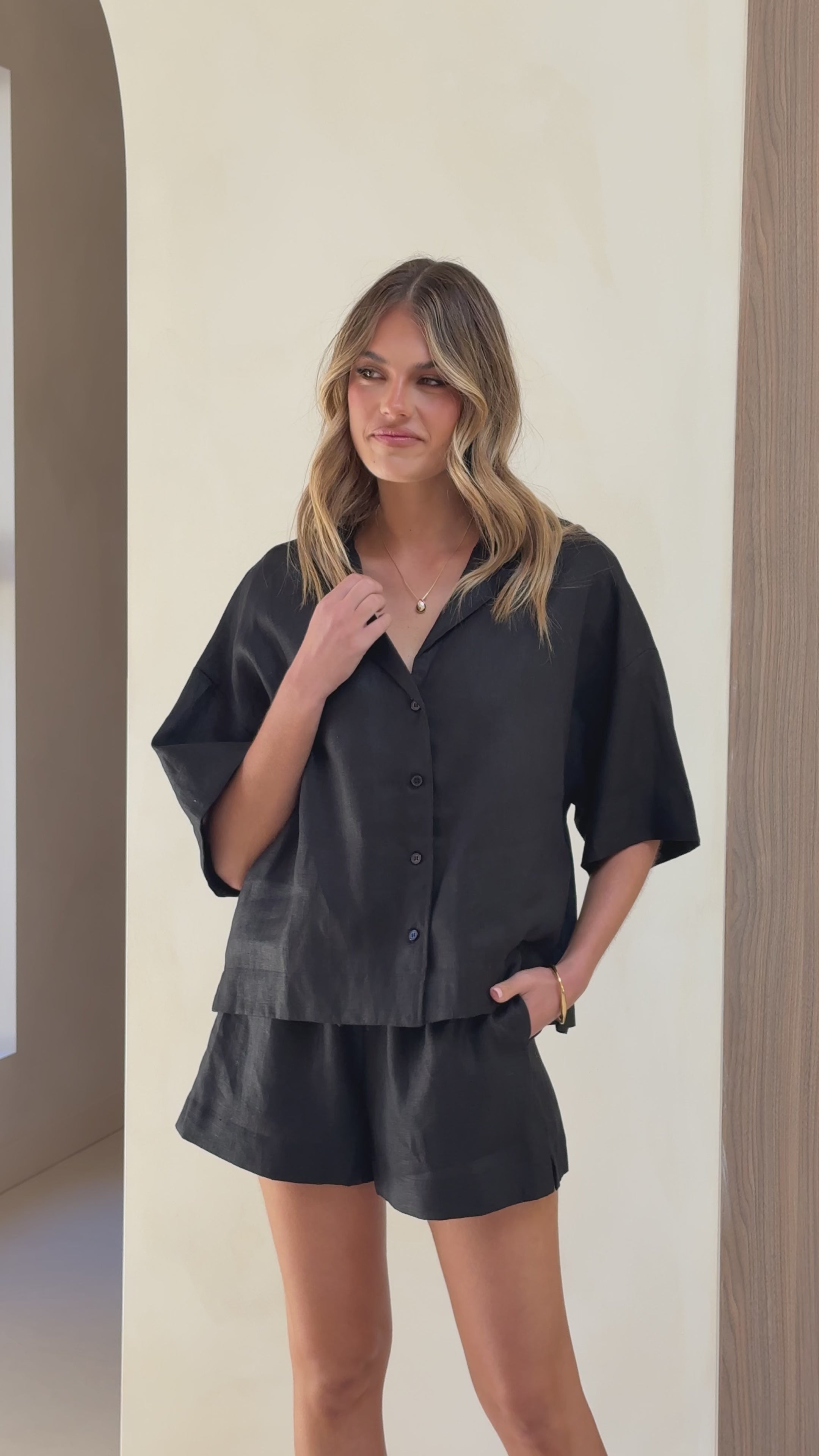 Luna Shorts - Black