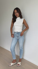Abrand Heather Icon Mock Neck - White